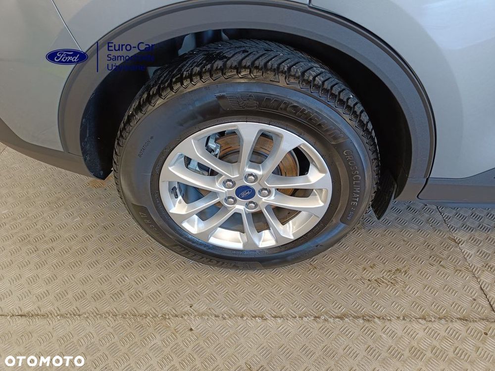 Ford Kuga 2.5 Duratec FHEV TITANIUM - 30