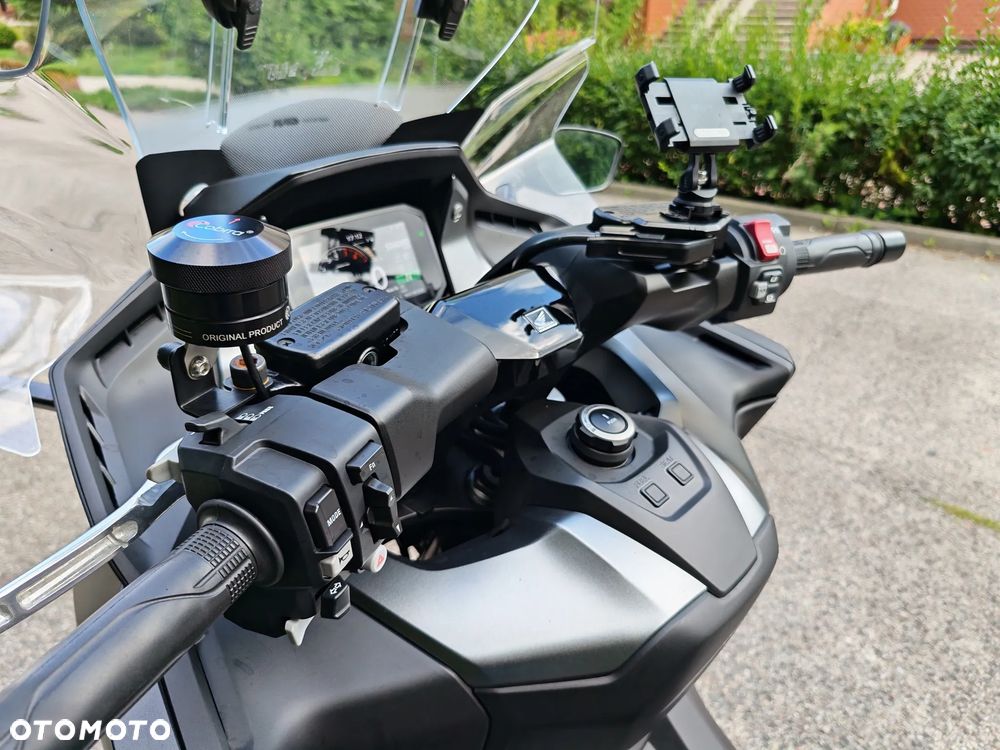 Honda NSS - 8
