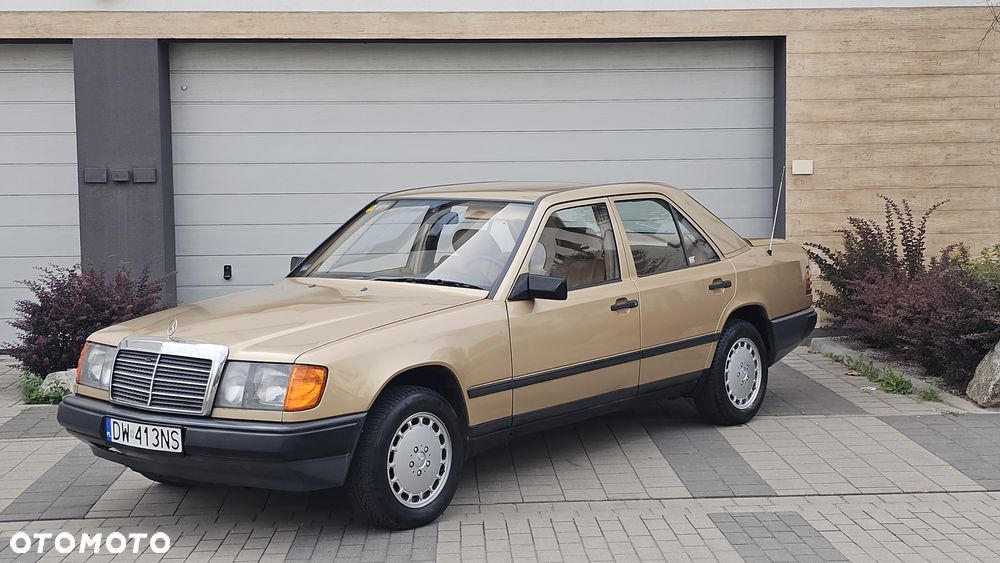 Mercedes-Benz W124 (1984-1993) - 8