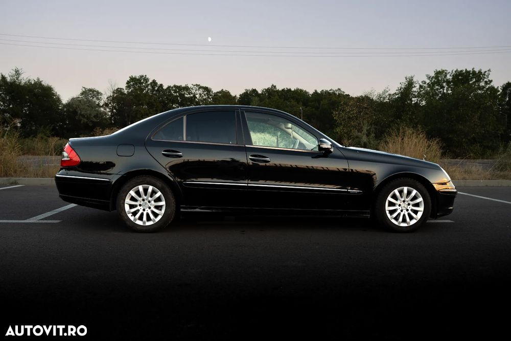 Mercedes-Benz E - 7