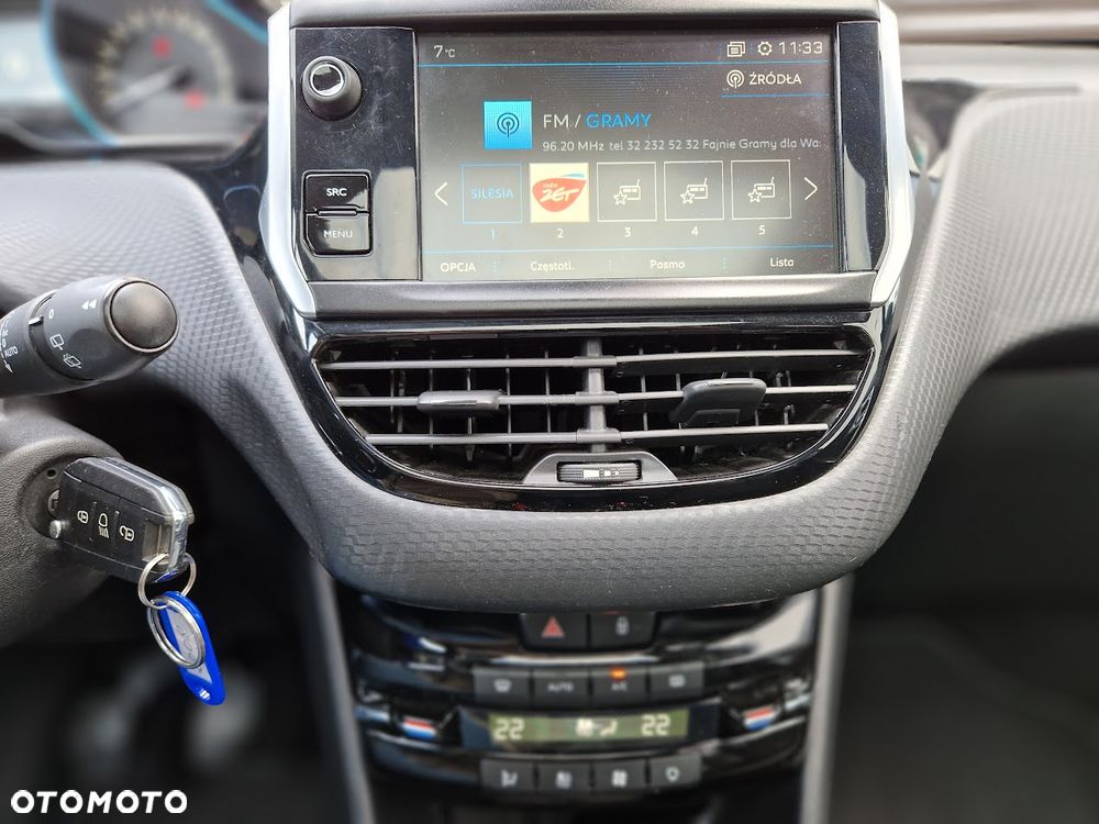 Peugeot 2008 PureTech 130 GPF Stop&Start Allure - 12