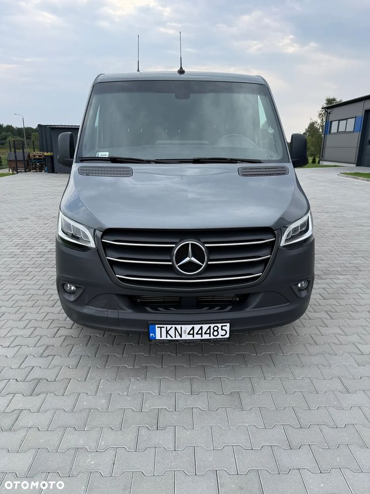 Mercedes-Benz Sprinter - 8