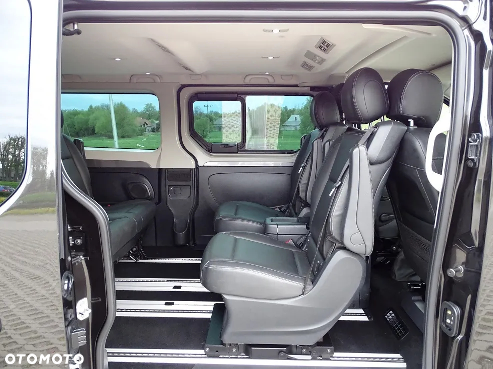 Renault Trafic Grand SpaceClass 1.6 dCi - 29