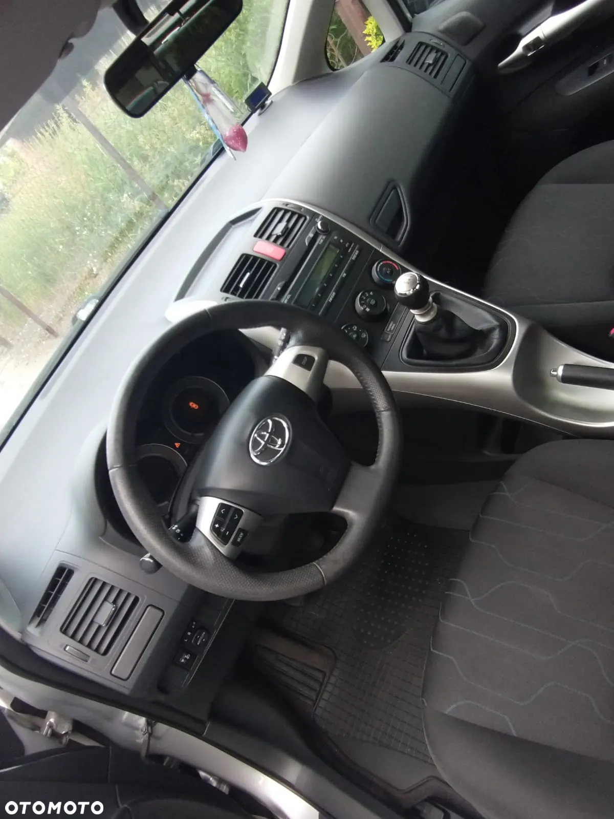 Toyota Auris 1.33 VVT-i Active - 11