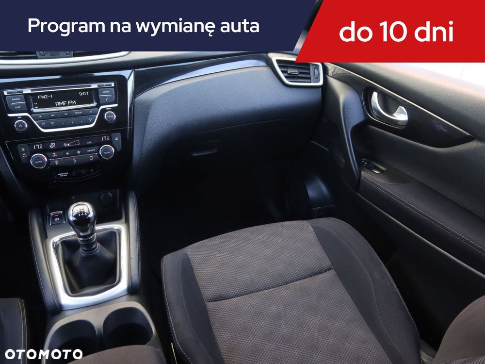 Nissan Qashqai - 10