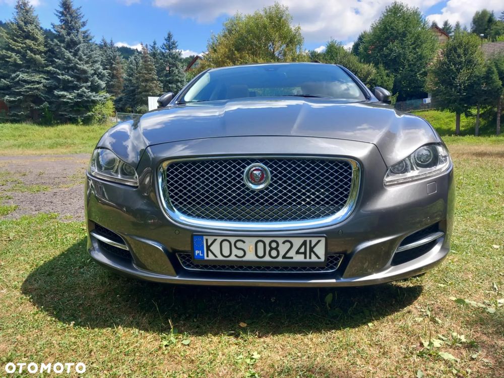 Jaguar XJ 3.0 D V6 LWB Premium Luxury - 3