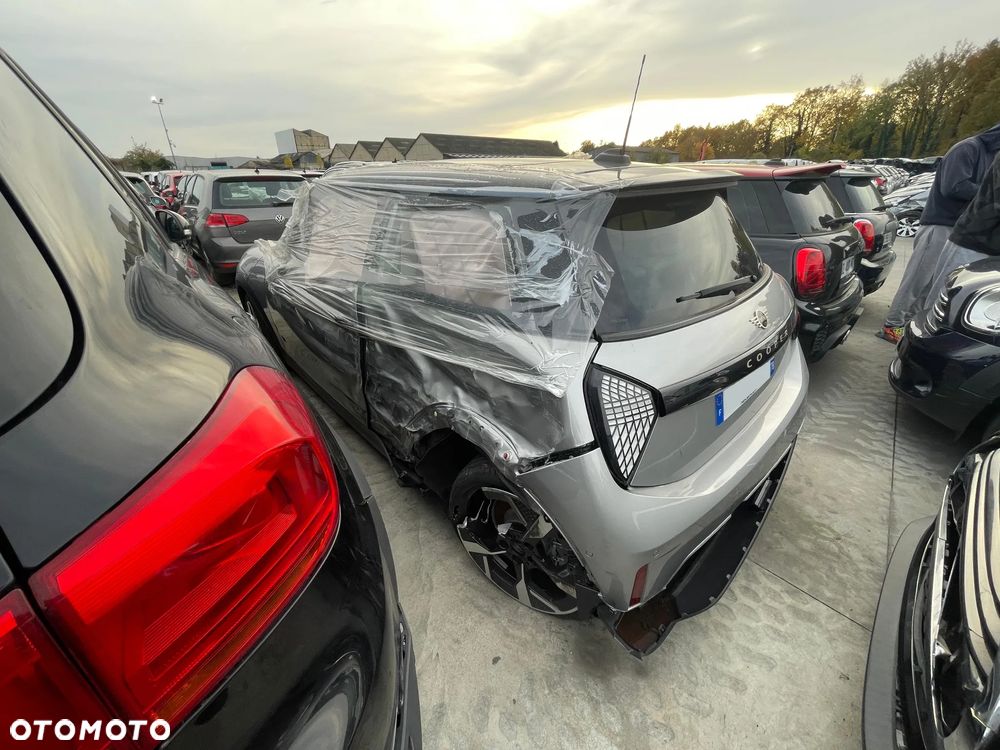 MINI Cooper S Essential Trim - 7