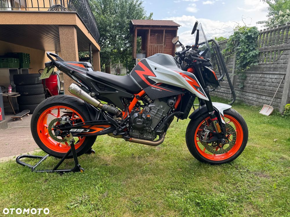 KTM DUKE 890 - 5