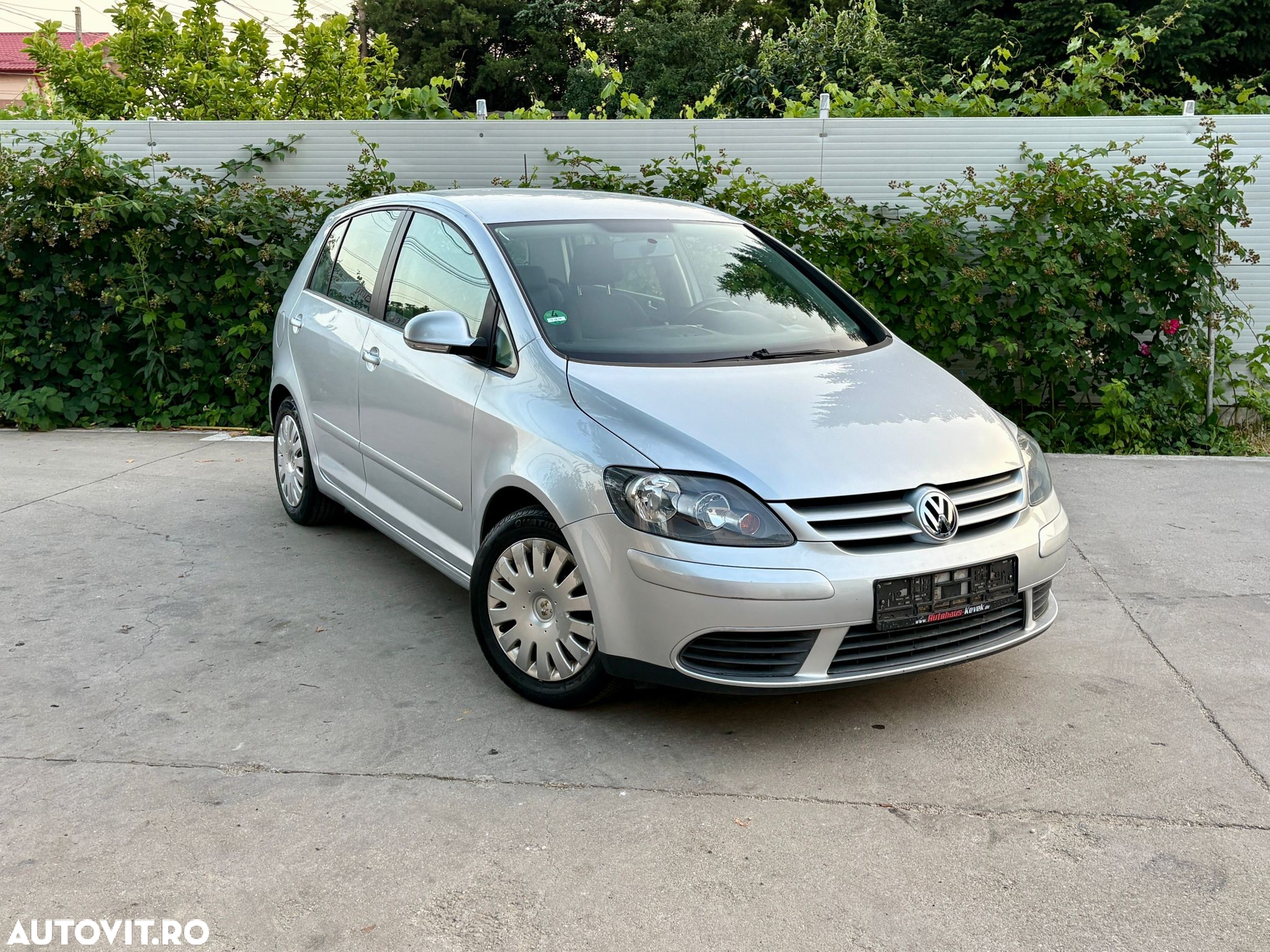 Volkswagen Golf Plus 1.6 FSI Comfortline Tip. - 13