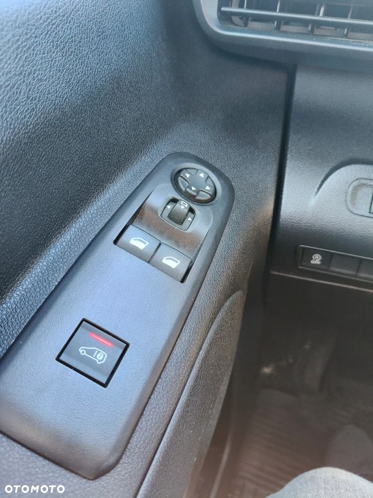 Citroën Berlingo - 25