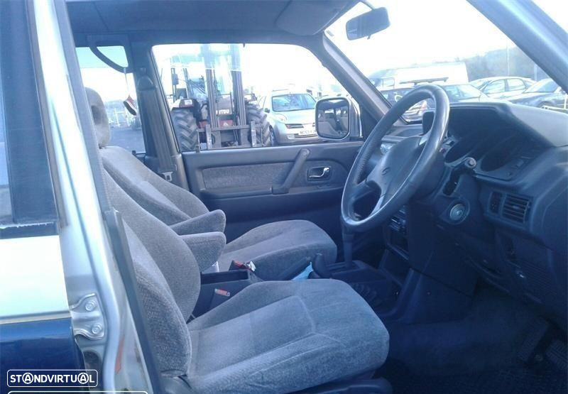 Mitsubishi Pajero 2.8TD 4M40 de 1996 disponível para peças motor vendido - 5