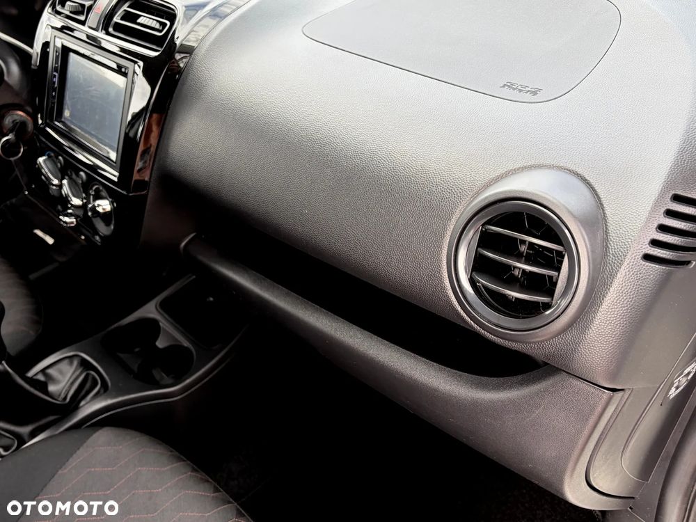 Mitsubishi Space Star 1.2 Select - 21