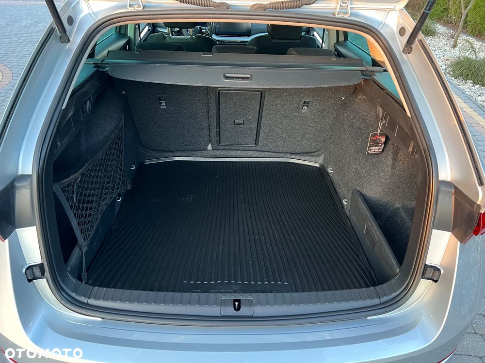 Skoda Octavia 2.0 TSI 4x4 Style DSG - 13