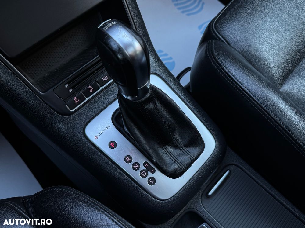 Volkswagen Tiguan 2.0 TDI DPF 4Motion BlueMotion Technology DSG Lounge Sport & Style - 13