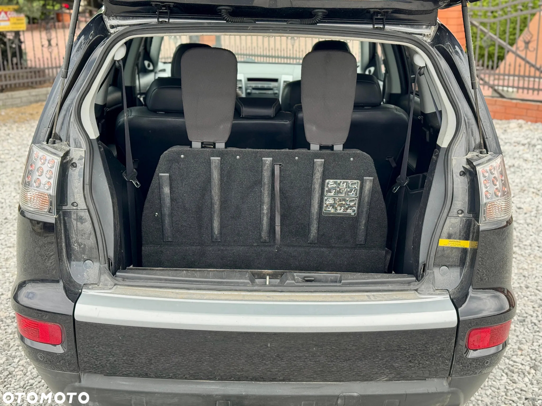 Mitsubishi Outlander 2.4 4WD CVT Intense - 14