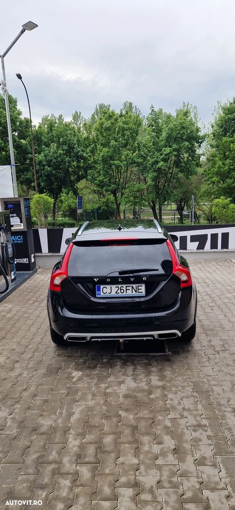 Volvo V60 D4 AWD Summum - 11