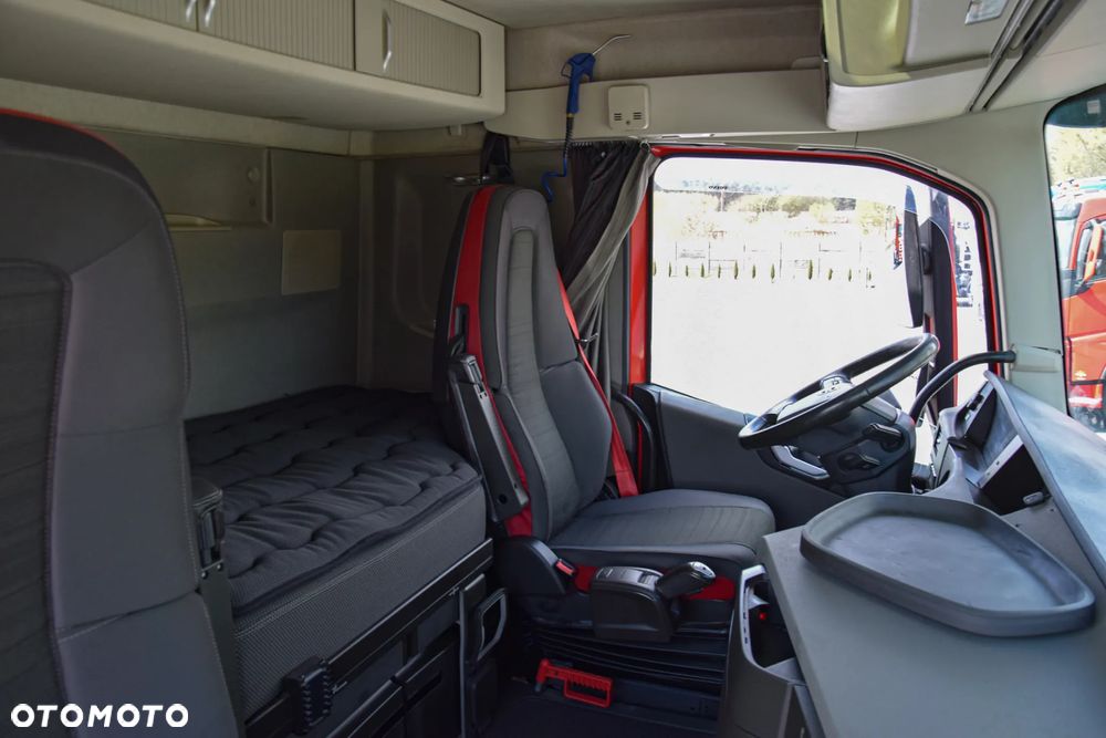 Volvo FH500 / NISKA KABINA / HYDRAULIKA / EURO 6 / ACC / LEDY / ALUFELGI / SERWISOWANY / SPROWADZONY - 38