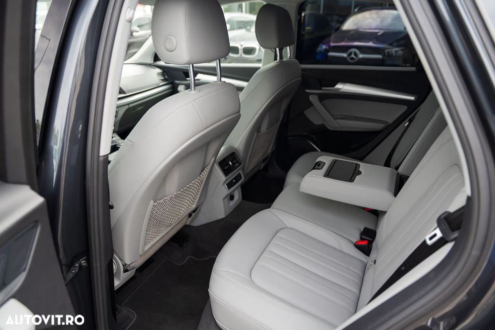 Audi Q5 40 TDI quattro S tronic S line business - 9