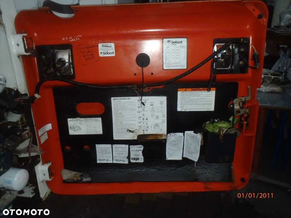 karoseria buda silnik motor ramie siłownik bobcat 763 - 2