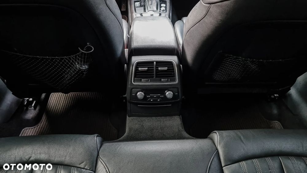 Audi A6 Allroad - 15