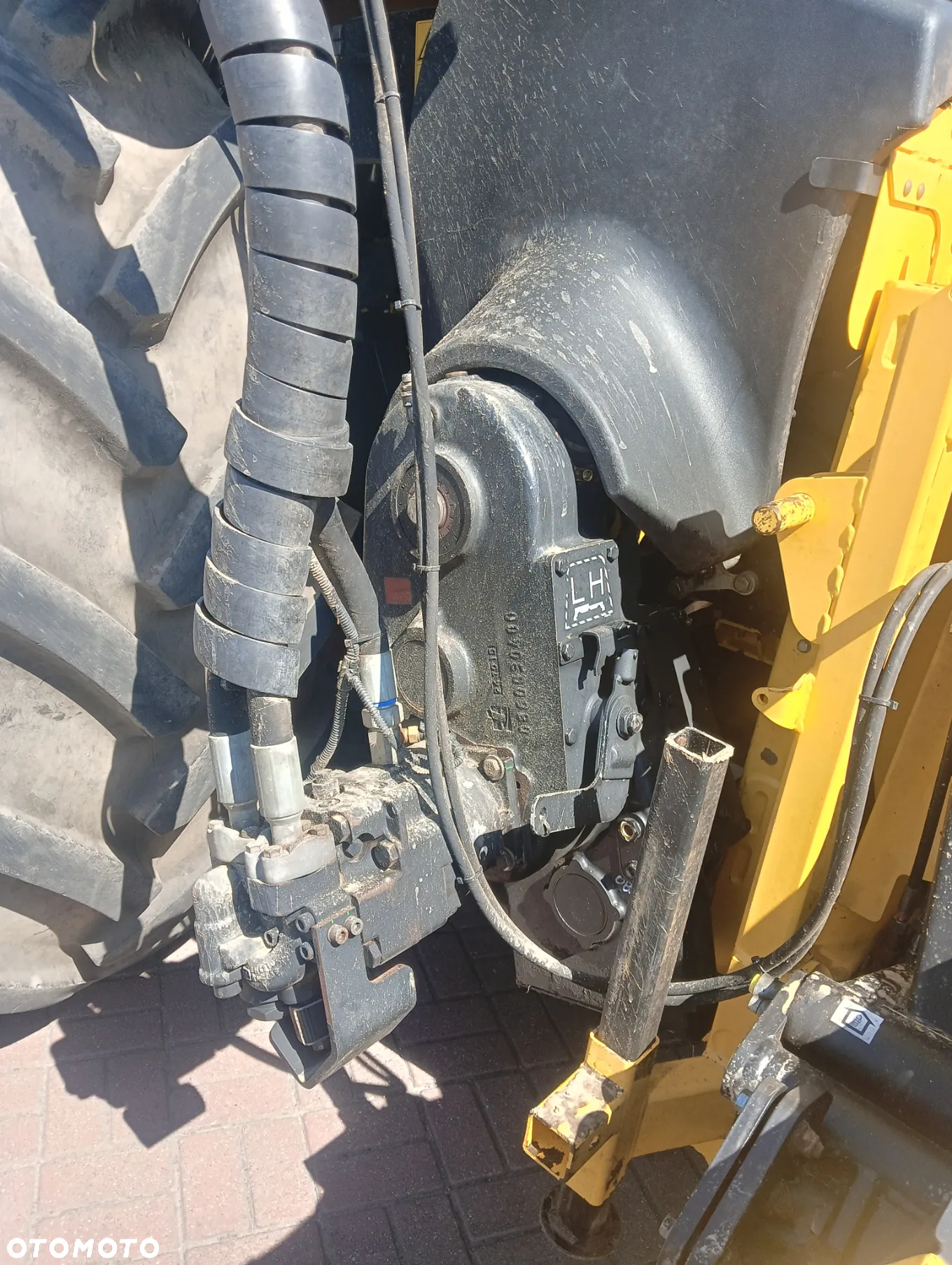New Holland FR480 - 6