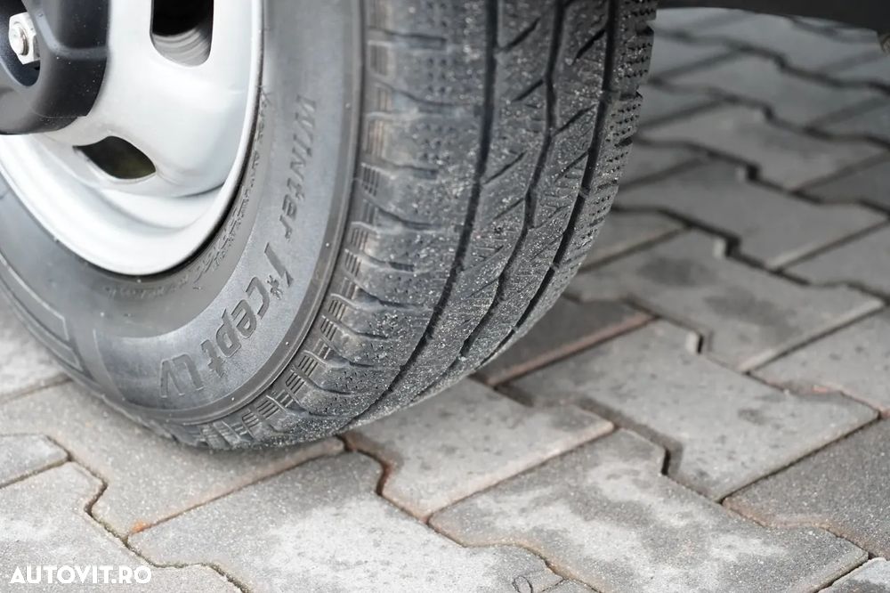 Iveco DAILY 35-140 / BASCULATOR / CU OPȚIUNI - 6 LOCURI / DOUĂ LOCURI / MANUAL / - 21