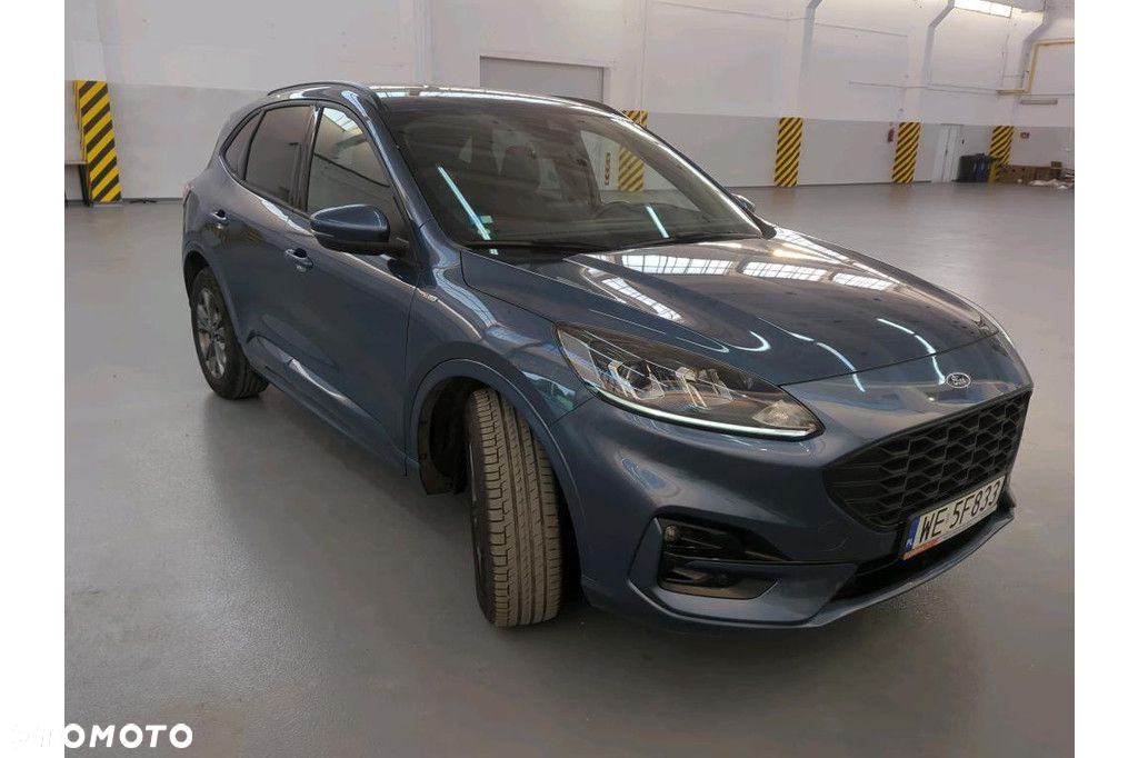 Ford Kuga - 4