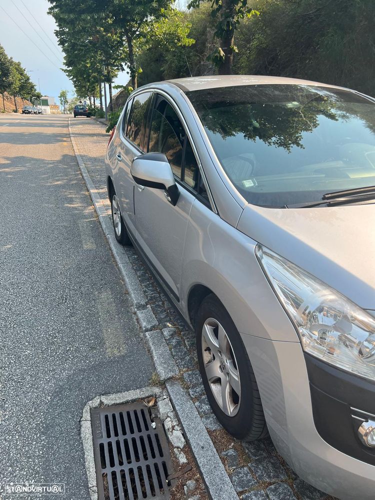 Peugeot 3008 e-HDi 115 ETG6 Stop&Start Allure - 2