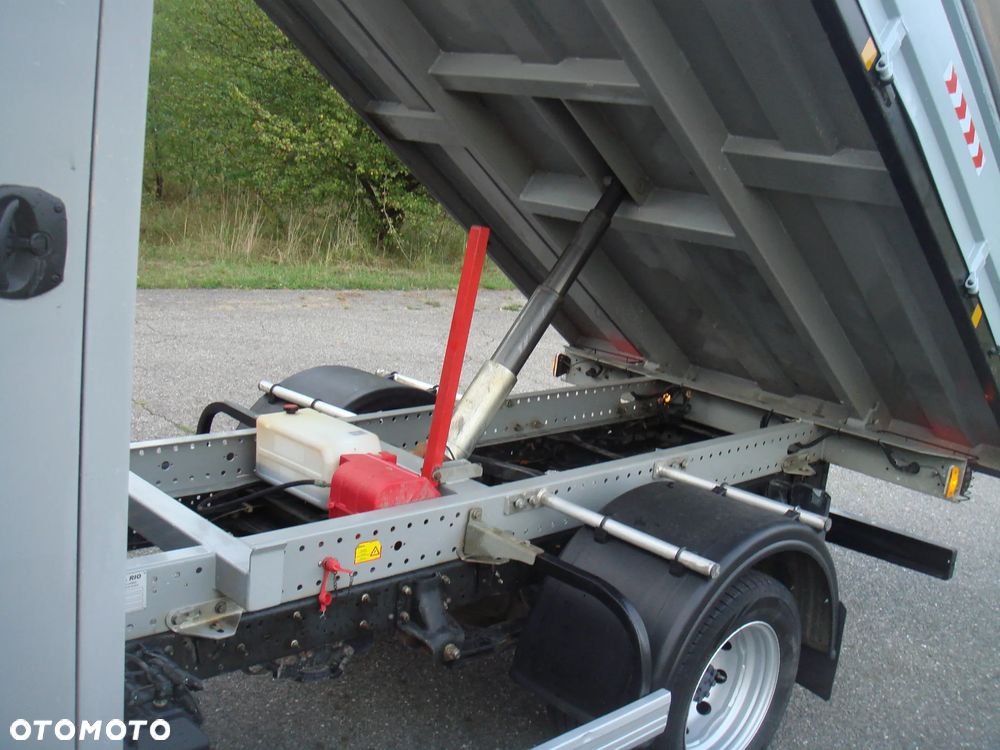 Renault MAXITY - 17