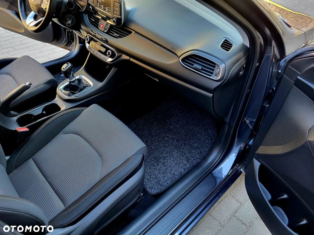 Hyundai i30 1.4 Classic - 12