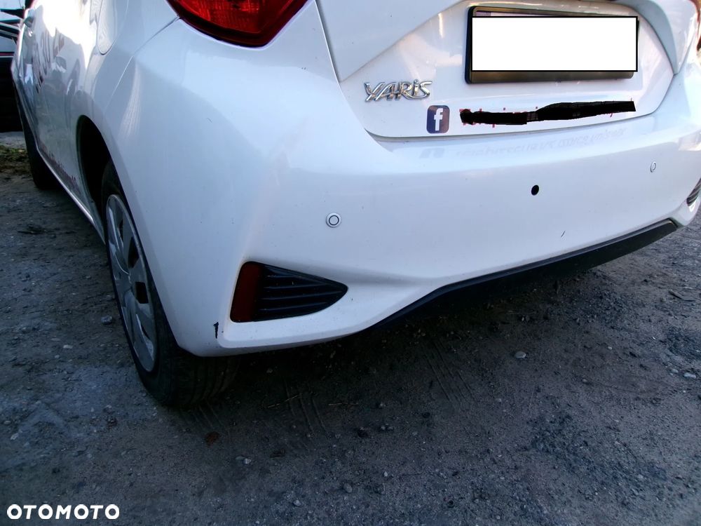 ZDERZAK TYŁ TOYOTA YARIS III  17-20 LIFT 040 - 1
