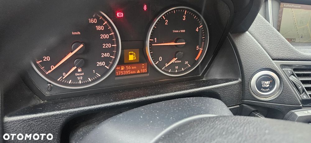 BMW X1 xDrive18d xLine - 12