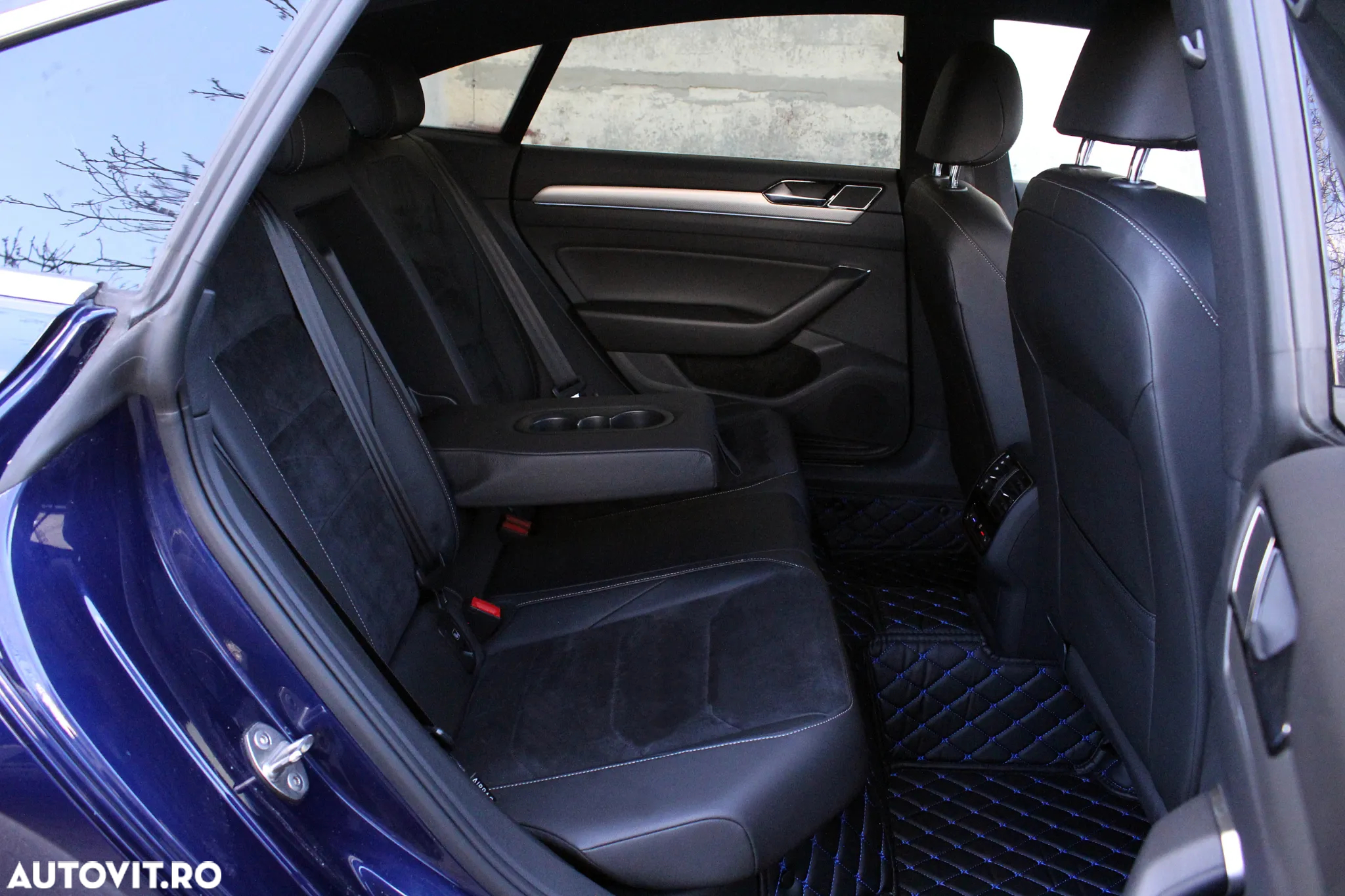 Volkswagen ARTEON 2.0 TDI DSG 4Motion R-Line - 10