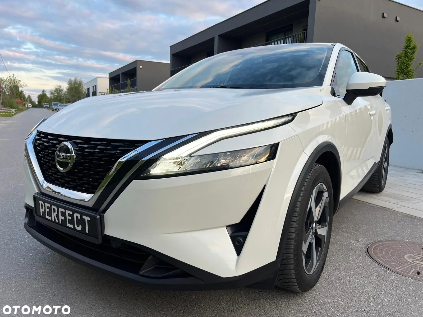 Nissan Qashqai 1.3 DIG-T N-Style DCT - 5