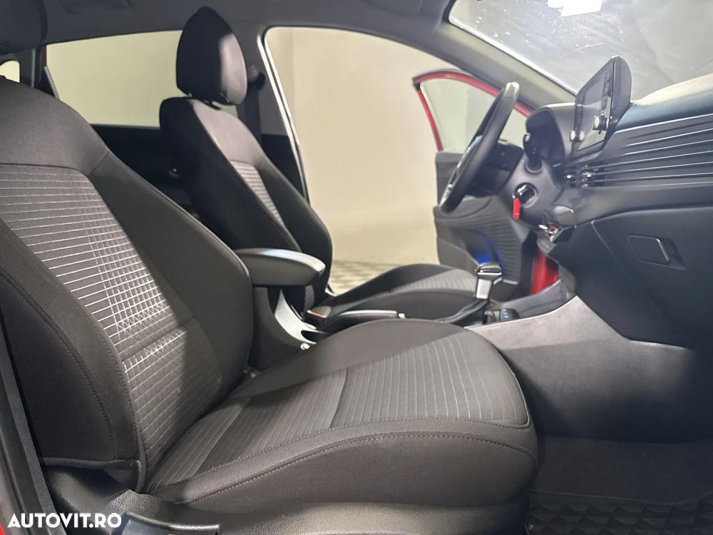 Hyundai i20 - 12