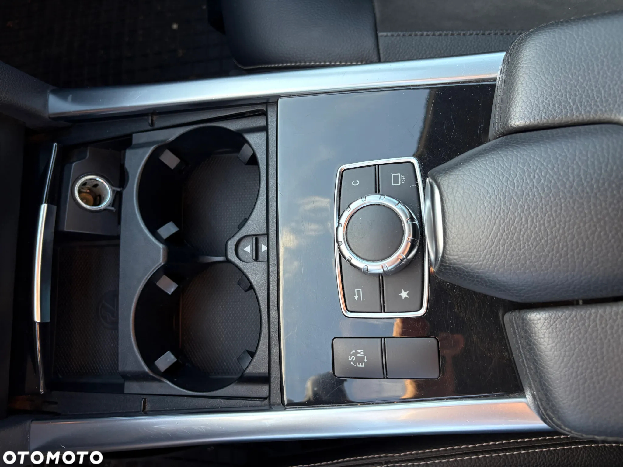 Mercedes-Benz Klasa E 220 BlueTEC 4-Matic Avantgarde - 22