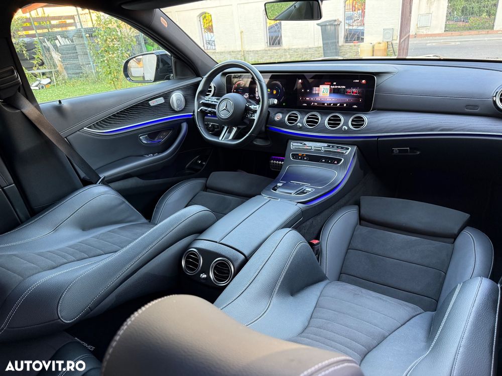 Mercedes-Benz E - 4