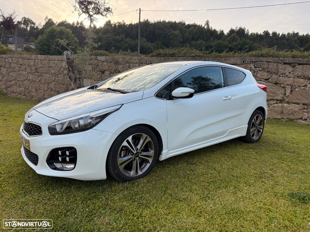 Kia ProCeed 1.6 CRDi 136 ISG GT Line - 4