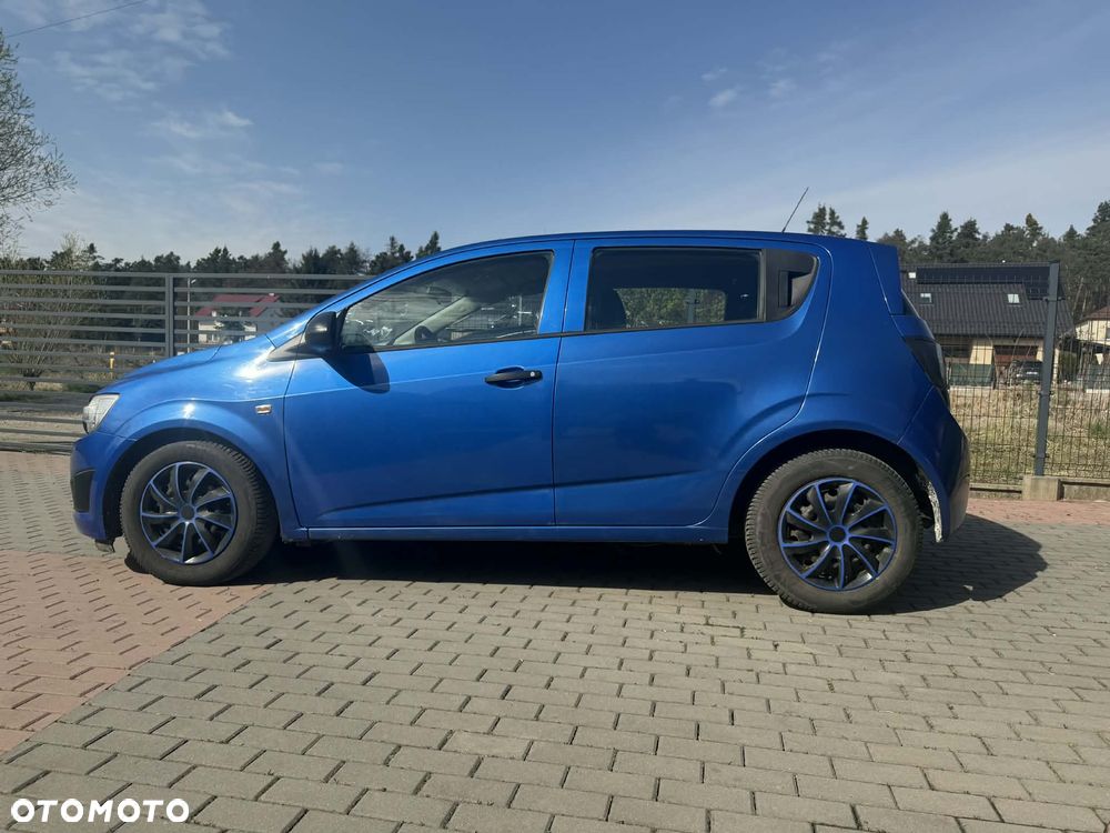 Chevrolet Aveo 1.2 LS+ - 6