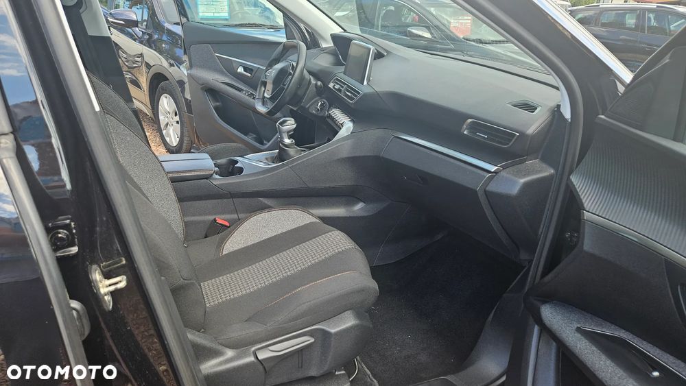 Peugeot 3008 BlueHDi 120 Stop & Start Allure - 19