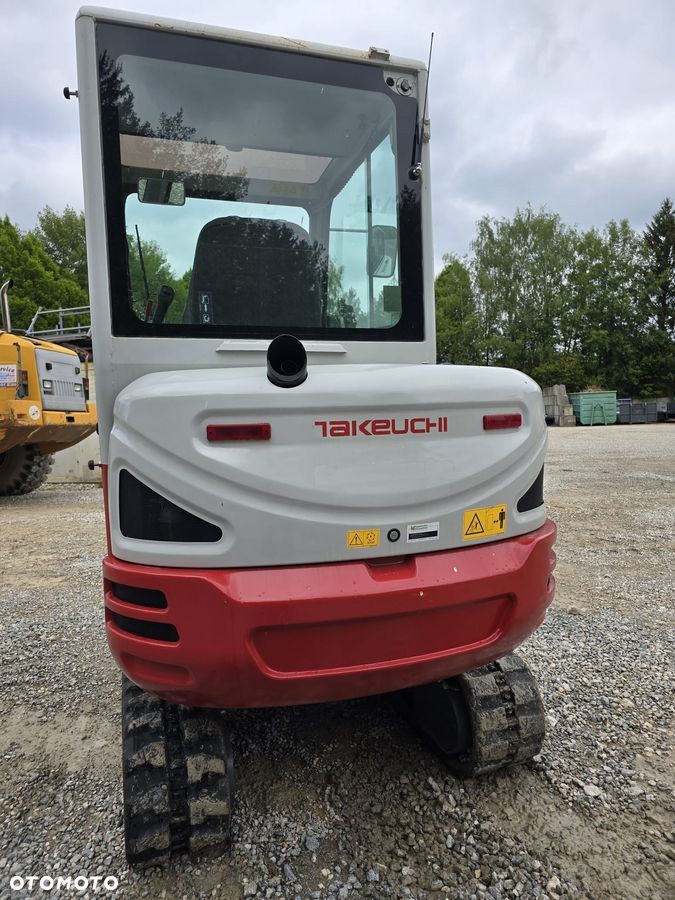 Takeuchi TB230 , ROK 2017 - 5