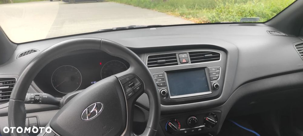 Hyundai i20 1.2 BlueDrive Comfort - 19