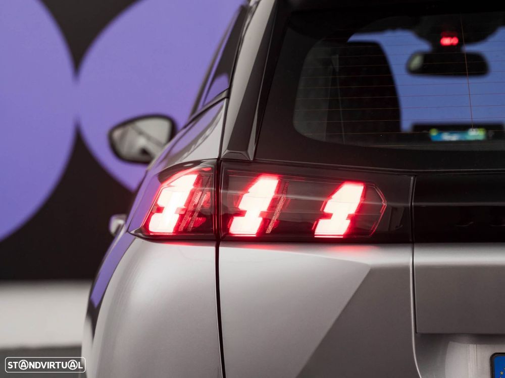 Peugeot e-2008 50 kWh Active Pack - 10
