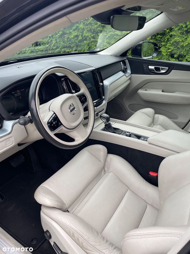 Volvo XC 60 D4 Inscription - 12