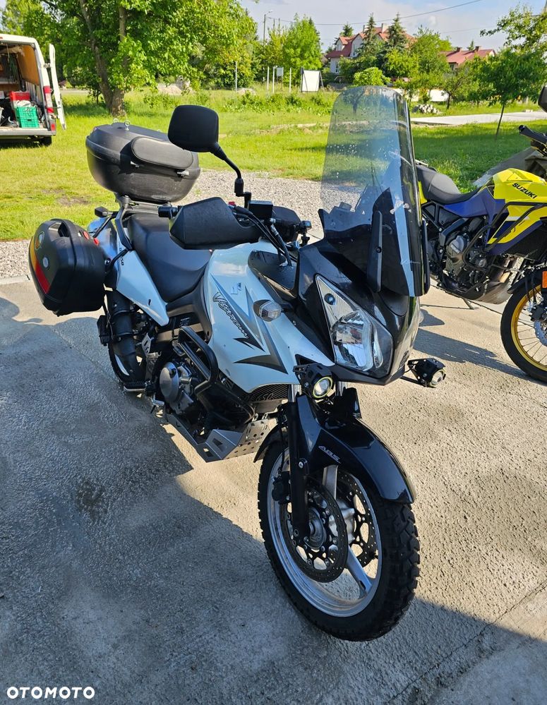 Suzuki V-STROM - 3
