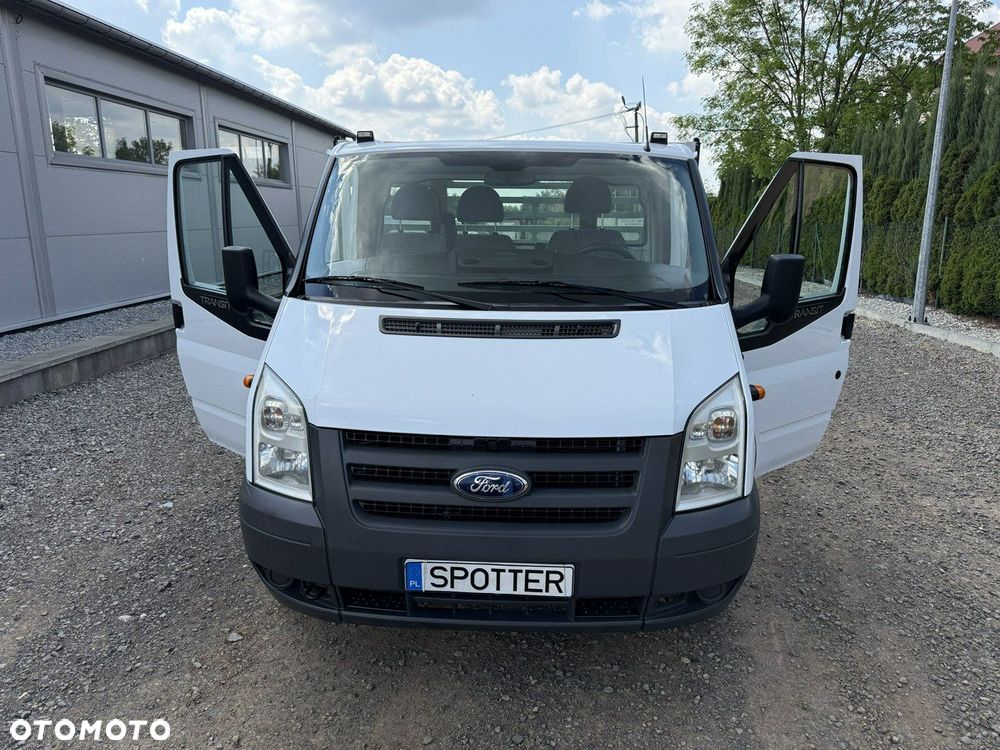 Ford Transit - 22