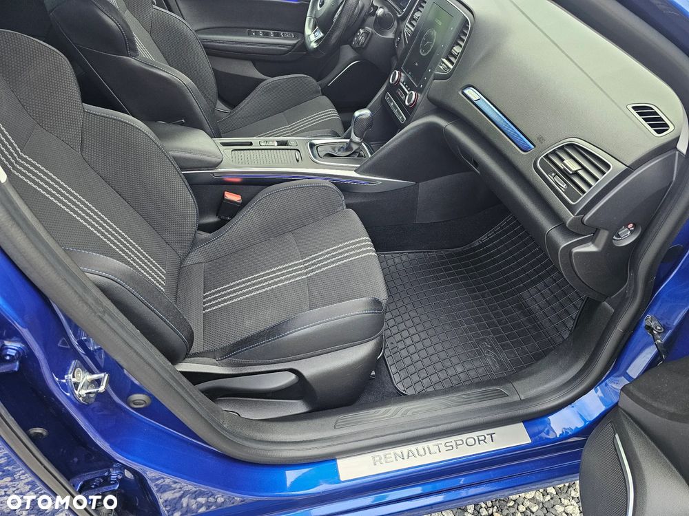 Renault Megane 1.6 dCi GT EDC - 6