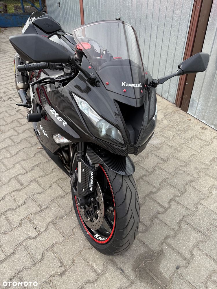 Kawasaki Ninja - 4