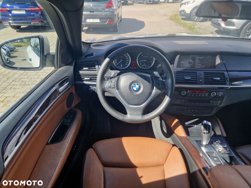 BMW X6 xDrive40d Edition Exclusive - 24