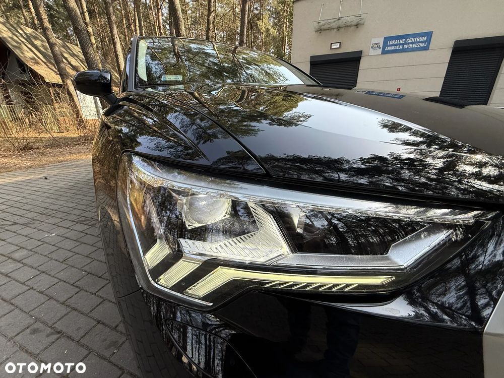 Audi Q3 35 TFSI S tronic - 32